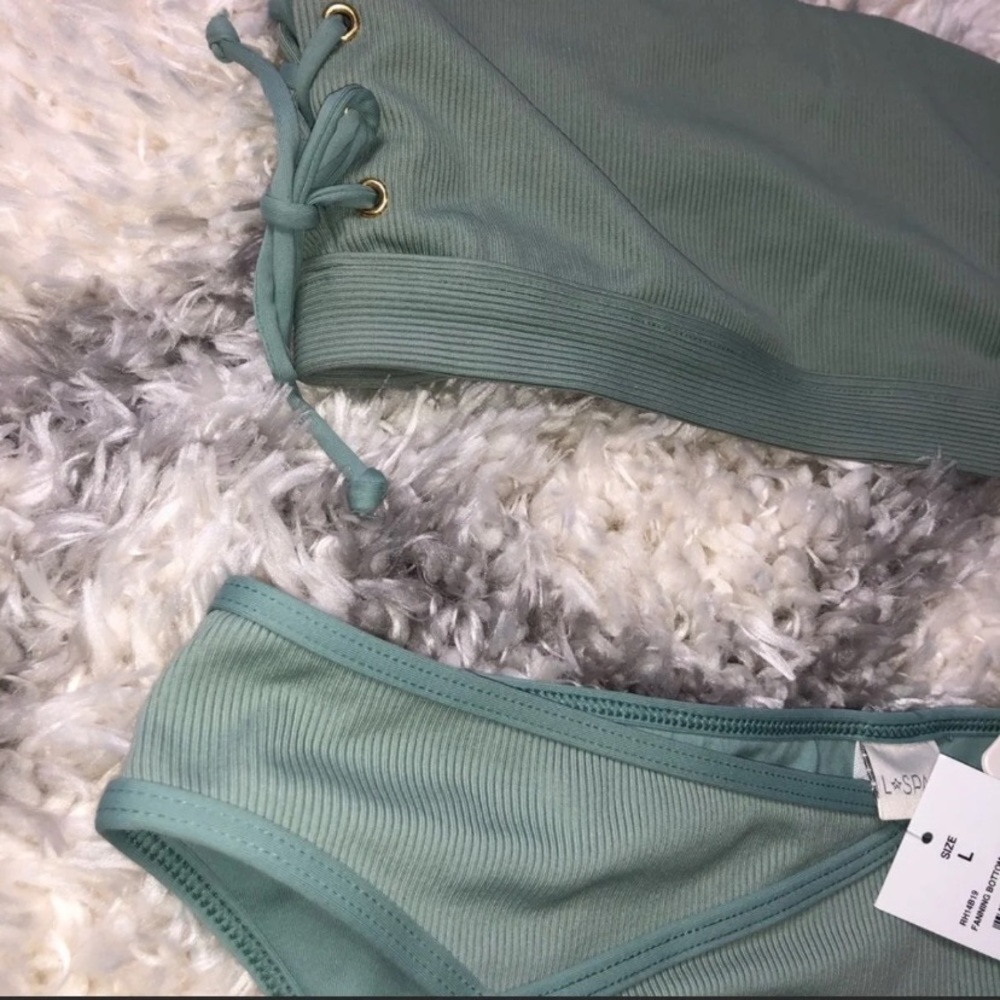 💛SALE* •LAST CHANCE• L*Space bikini set - Picture 3 of 5
